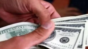 قفزة في قيمة الدولار وتأرجح مستمر للأسترالي بأسواق المال العالمية اليوم